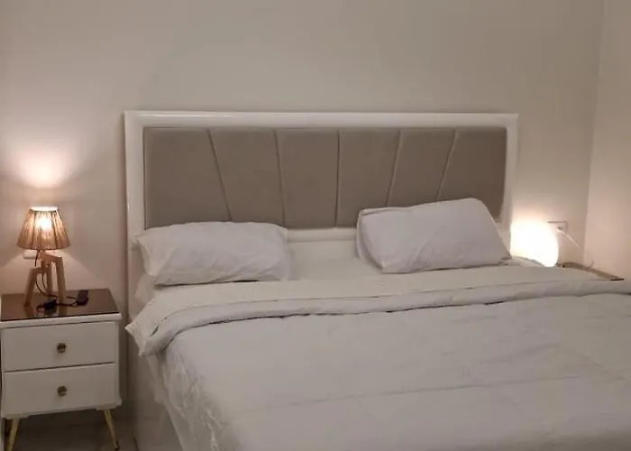Abanoub Apartment *